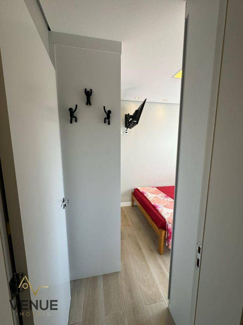 Apartamento à venda com 2 quartos, 66m² - Foto 18