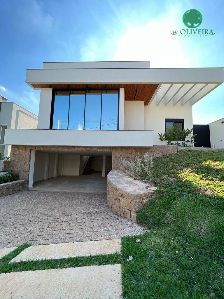 Sobrado à venda com 4 quartos, 315m² - Foto 3