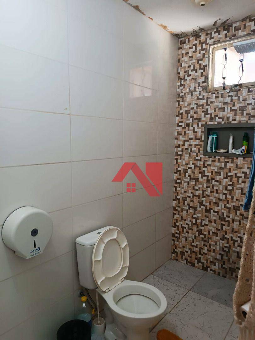 Casa à venda com 2 quartos, 130m² - Foto 10