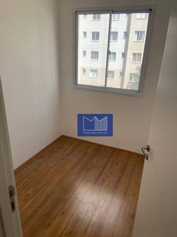 Apartamento para alugar com 2 quartos, 33m² - Foto 7