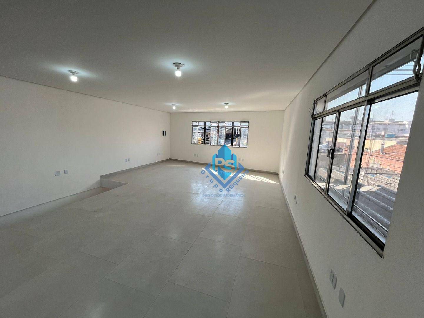 Loja-Salão à venda e aluguel, 300m² - Foto 4