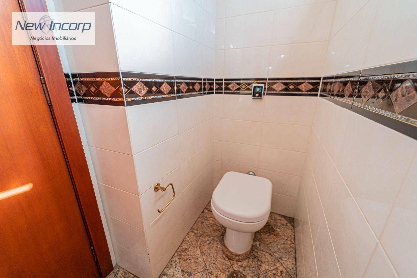 Sobrado à venda com 4 quartos, 395m² - Foto 16