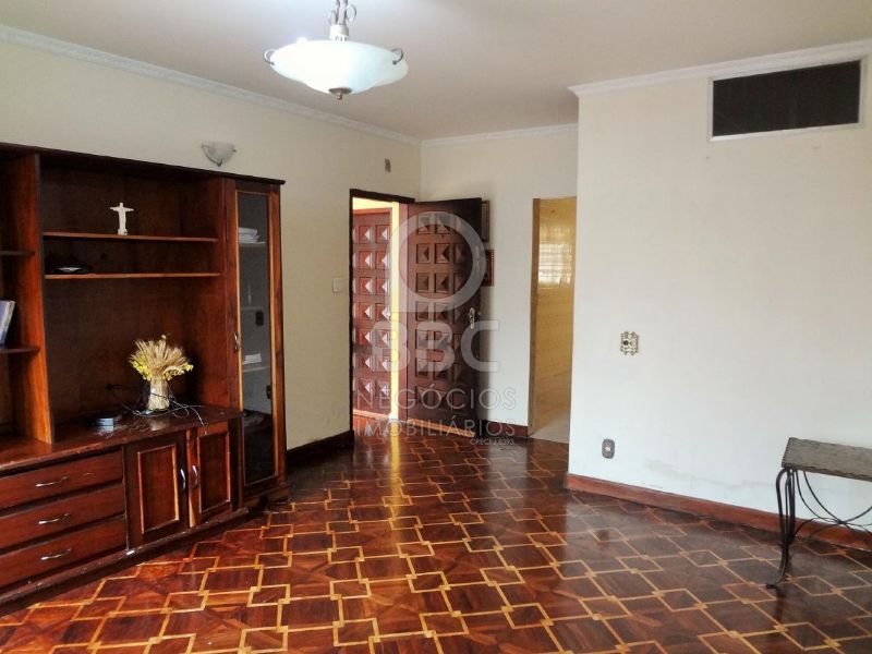 Sobrado à venda com 2 quartos, 240m² - Foto 3