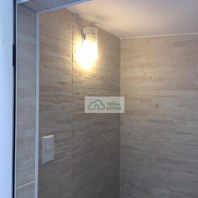 Apartamento para alugar com 2 quartos, 65m² - Foto 10