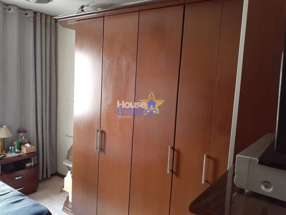 Apartamento à venda com 2 quartos, 70m² - Foto 25