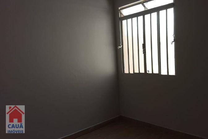 Casa à venda com 4 quartos, 200m² - Foto 7