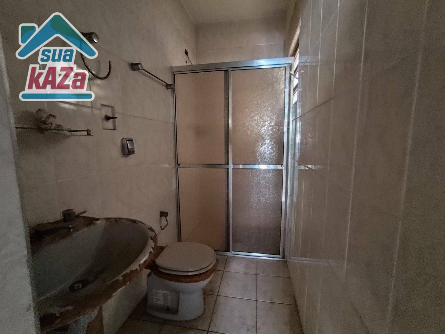 Casa à venda com 6 quartos, 230m² - Foto 21