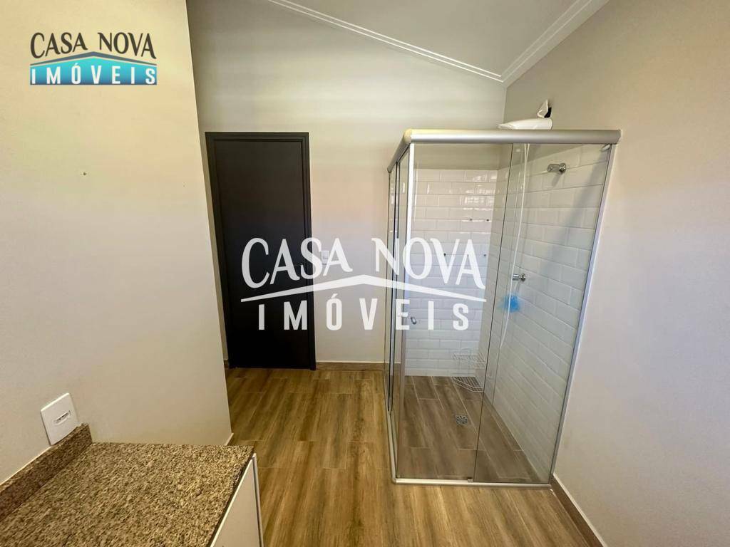 Casa de Condomínio para alugar com 3 quartos, 350m² - Foto 27