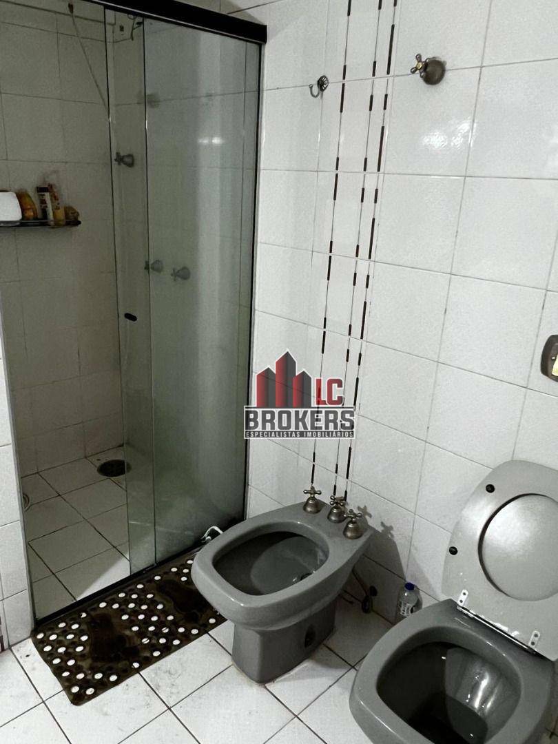 Apartamento à venda com 3 quartos, 300m² - Foto 17