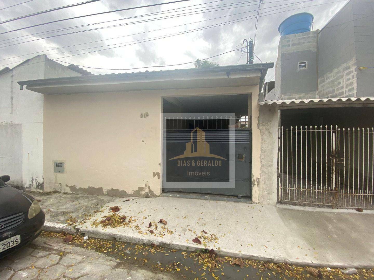 Casa para alugar com 1 quarto, 250M2 - Foto 1
