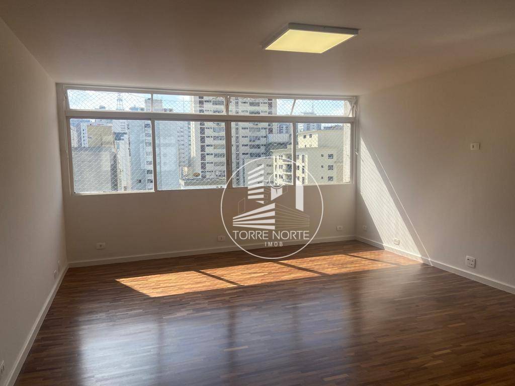 Apartamento para alugar com 3 quartos, 163m² - Foto 1