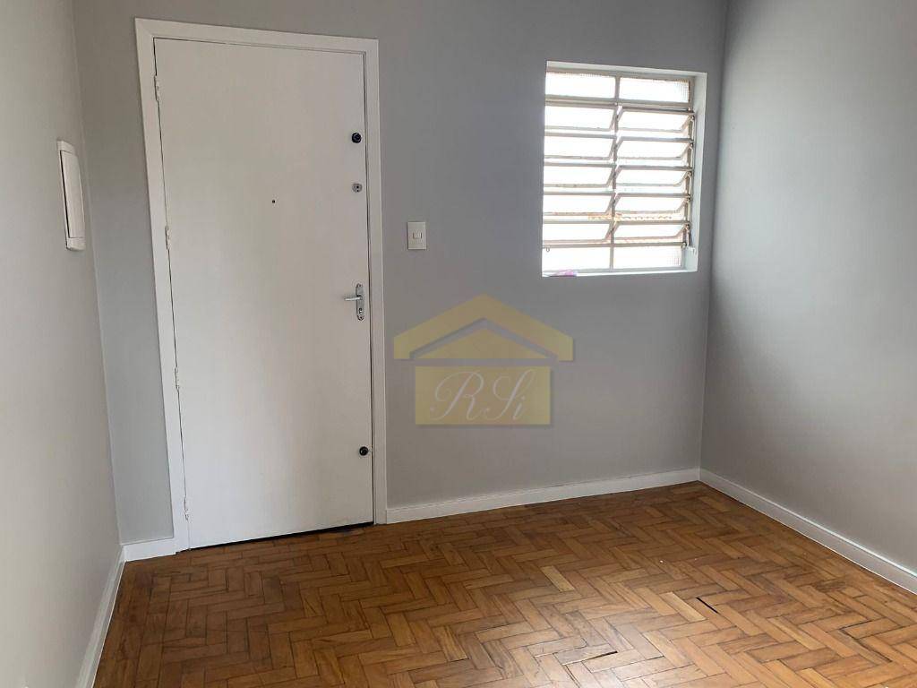 Apartamento à venda com 1 quarto, 34m² - Foto 3