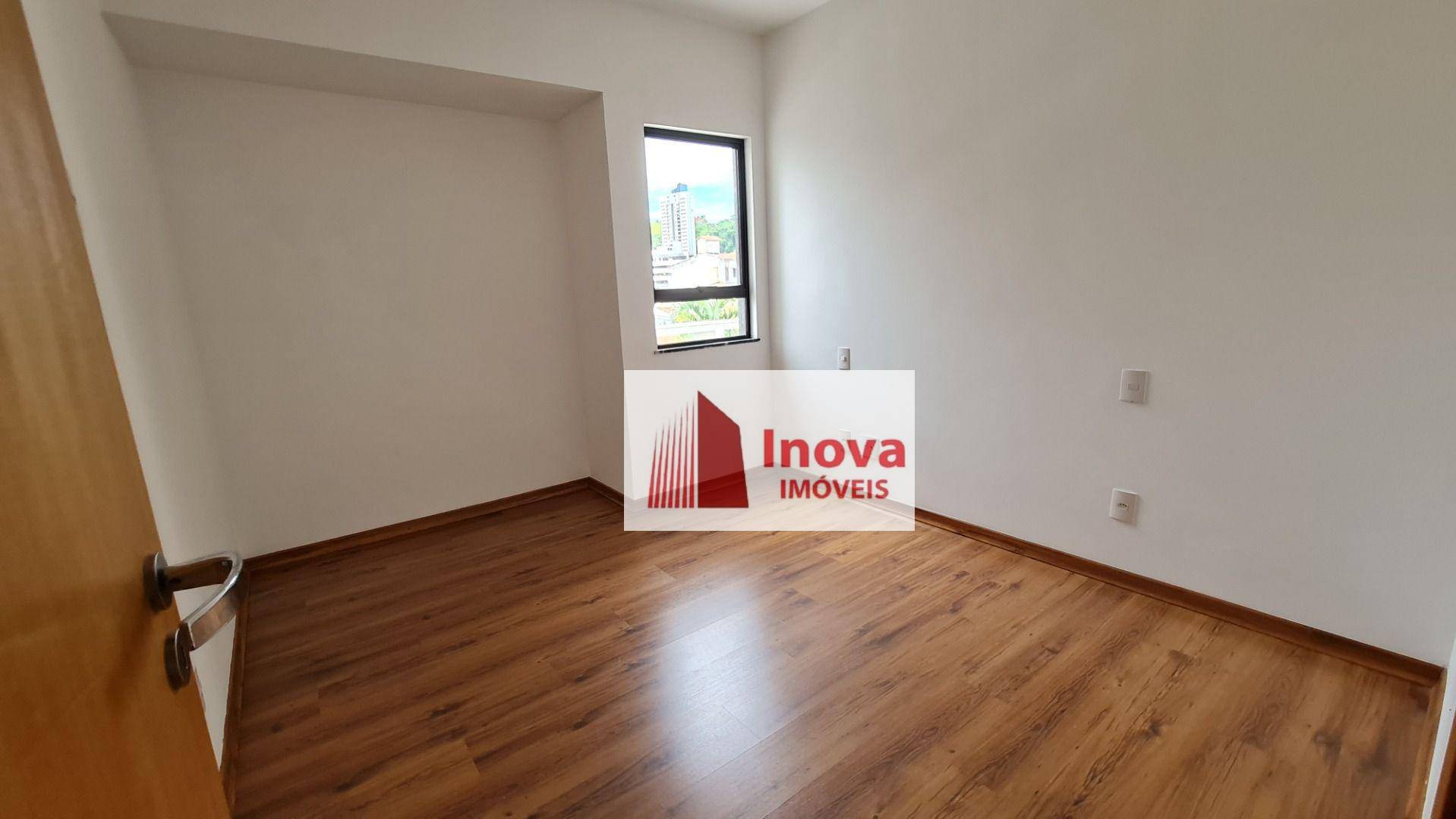 Apartamento para alugar com 3 quartos, 145m² - Foto 21