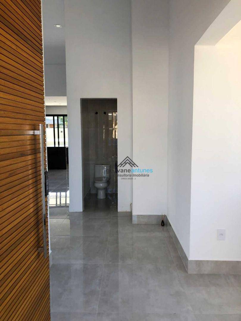 Casa de Condomínio à venda com 3 quartos, 187m² - Foto 2