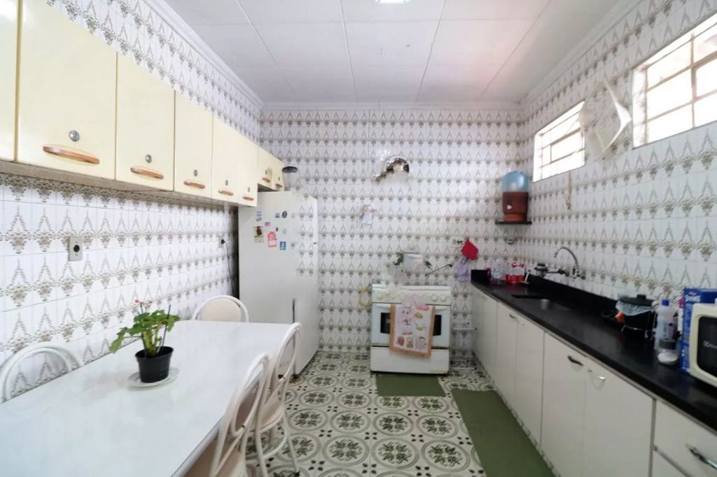 Sobrado à venda com 4 quartos, 210m² - Foto 5