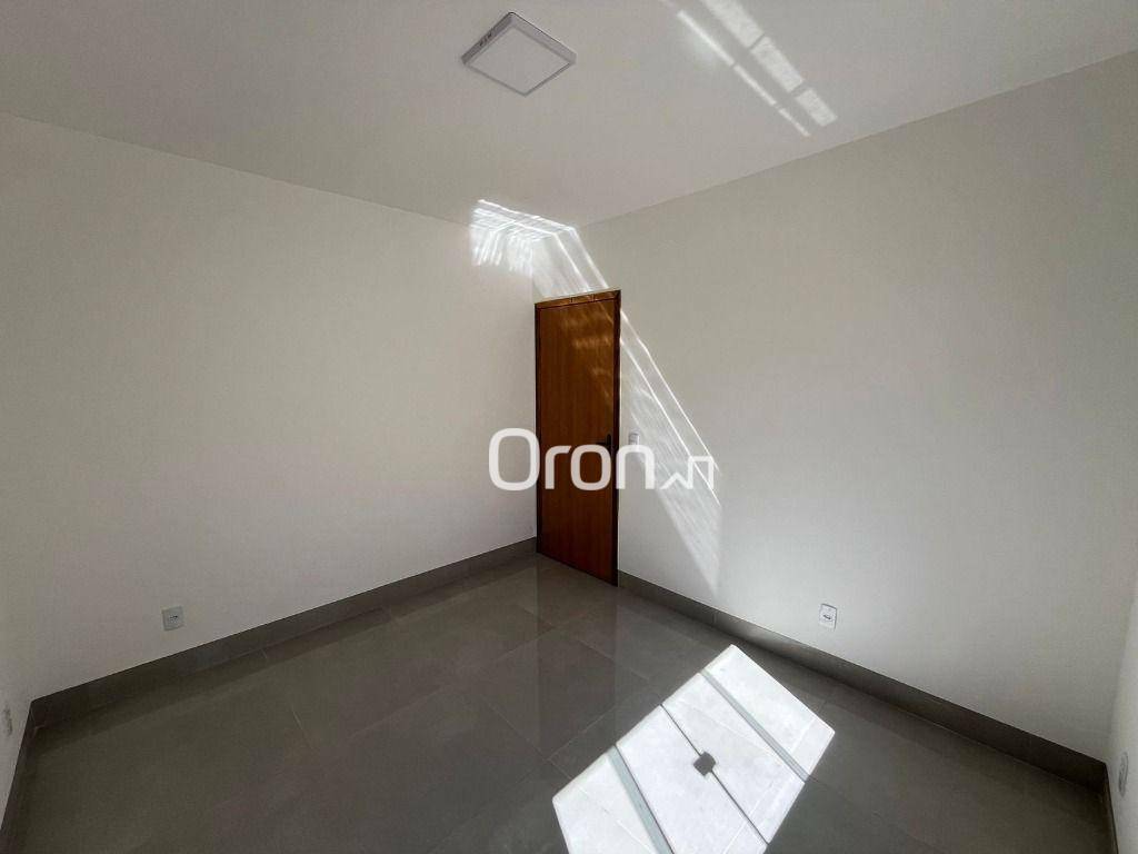 Casa à venda com 3 quartos, 98m² - Foto 7