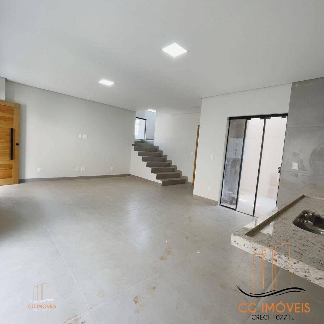 Sobrado à venda com 2 quartos, 118m² - Foto 3