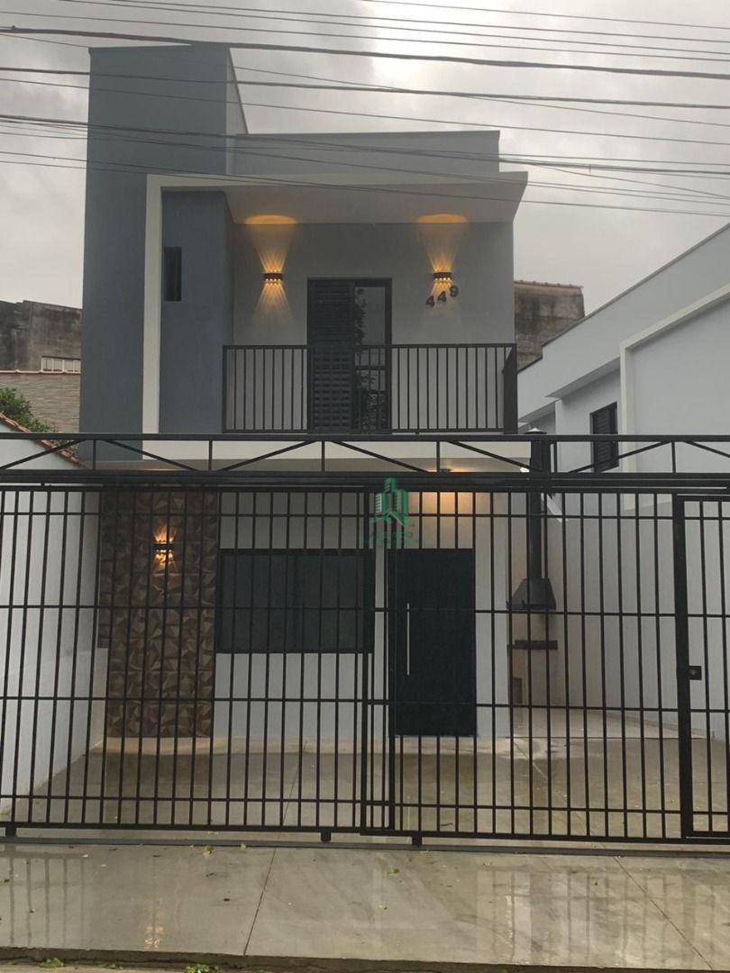 Sobrado à venda com 3 quartos, 102m² - Foto 1