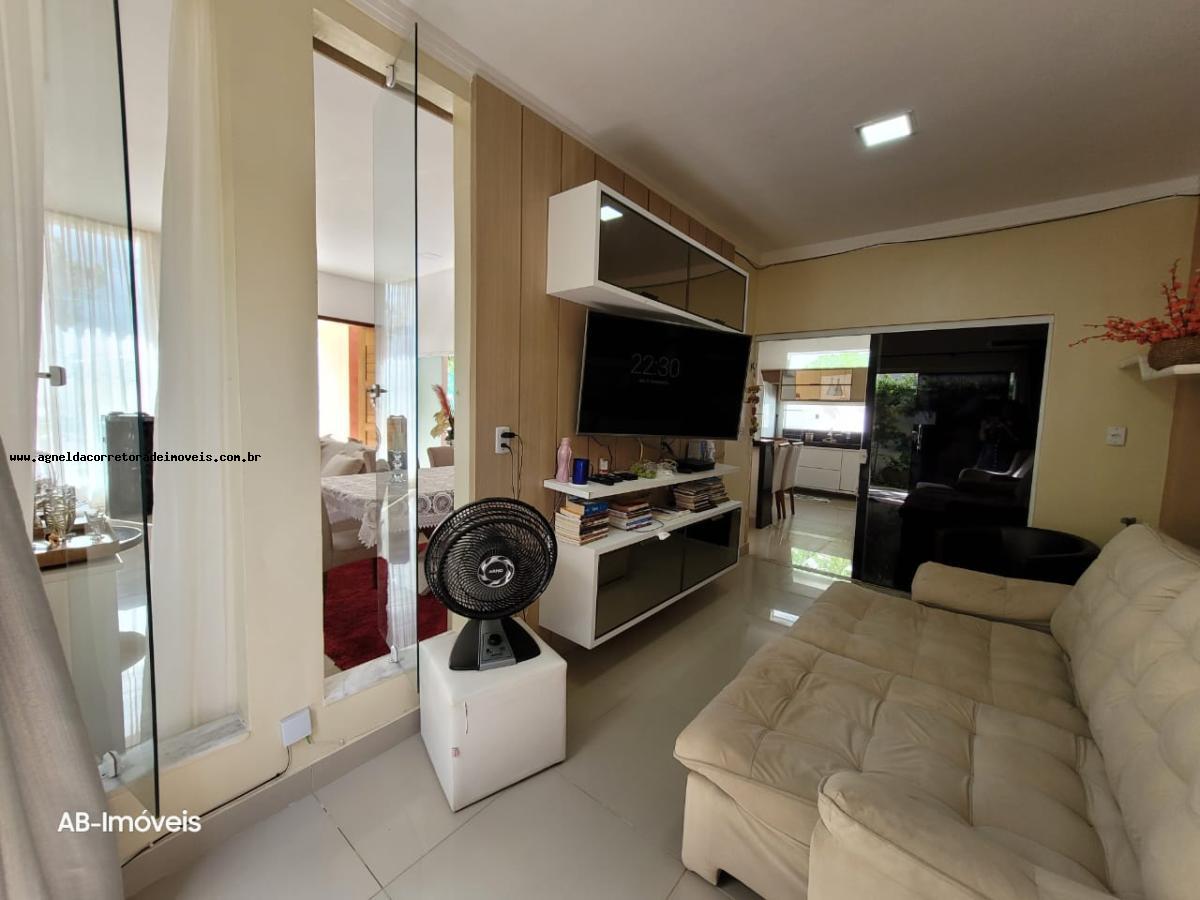 Casa de Condomínio à venda com 3 quartos, 210m² - Foto 11