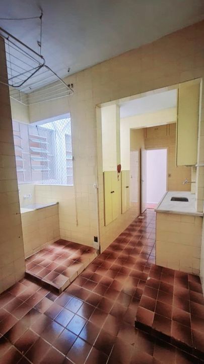 Apartamento à venda com 2 quartos, 65m² - Foto 18