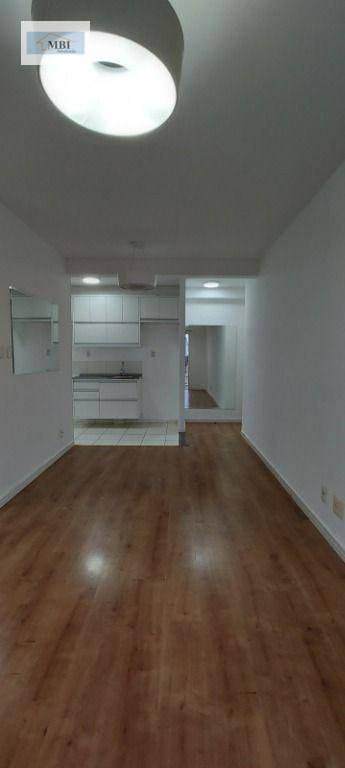 Apartamento à venda com 3 quartos, 61m² - Foto 4