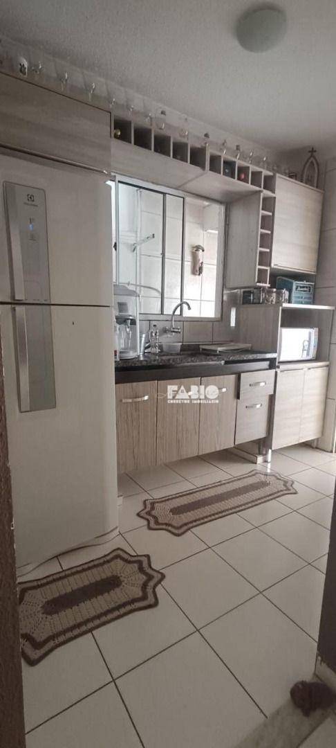 Casa de Condomínio à venda com 2 quartos, 100m² - Foto 2