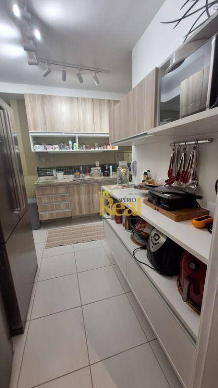 Apartamento à venda com 3 quartos, 96m² - Foto 6