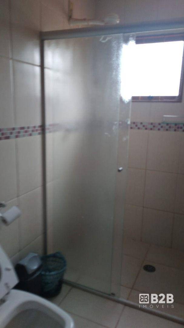 Chácara à venda com 3 quartos, 225m² - Foto 5
