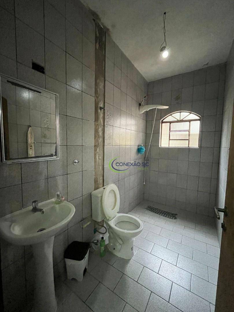 Sobrado à venda com 3 quartos, 200m² - Foto 15