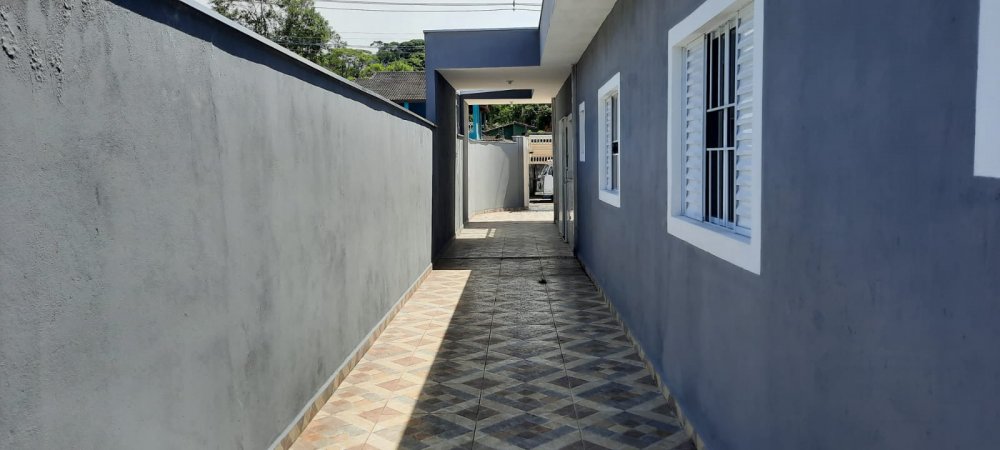 Casa à venda com 2 quartos, 70m² - Foto 9