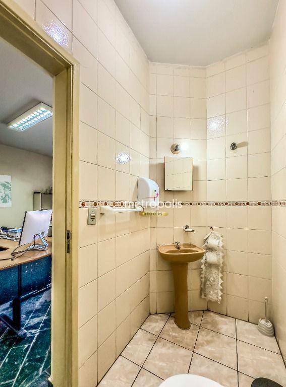 Depósito-Galpão-Armazém à venda, 1580m² - Foto 30
