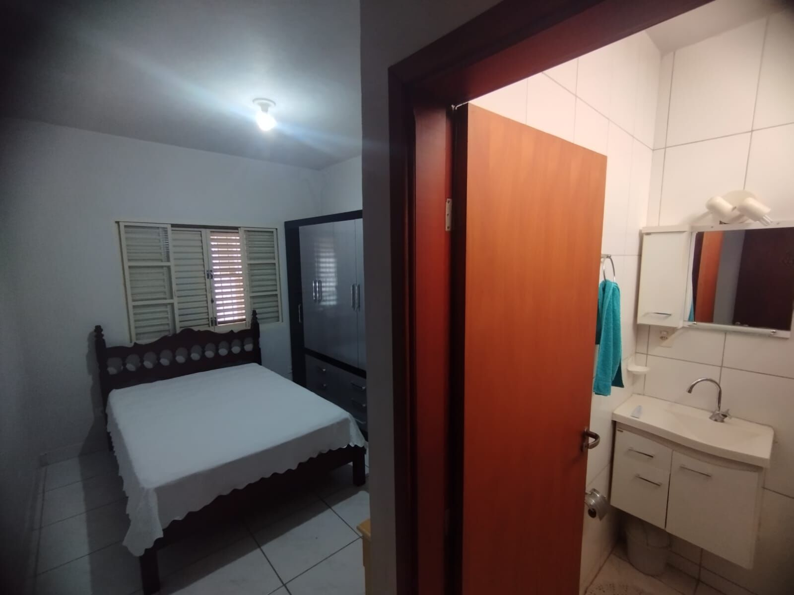 Casa à venda com 3 quartos, 140m² - Foto 1