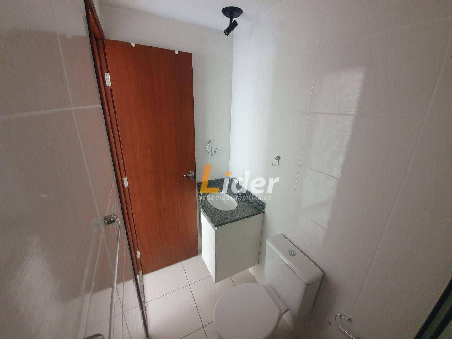 Apartamento para alugar com 2 quartos, 61m² - Foto 12