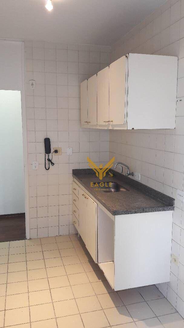 Apartamento para alugar com 3 quartos, 103m² - Foto 6