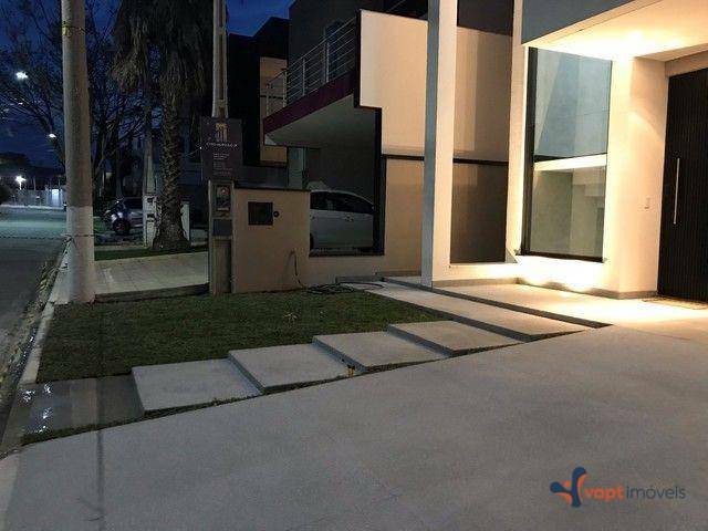 Sobrado à venda com 3 quartos, 230m² - Foto 4