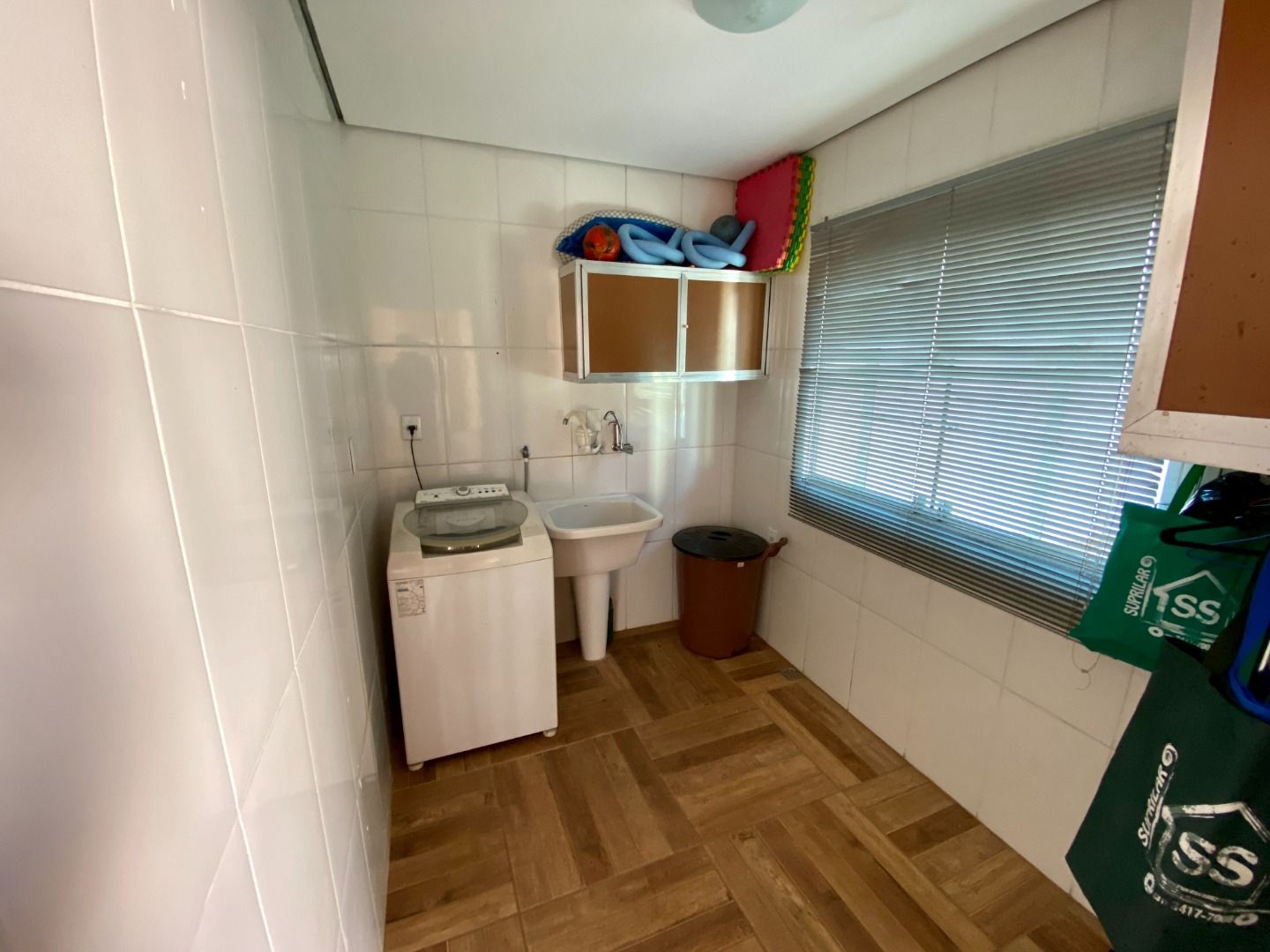 Casa à venda com 3 quartos, 198m² - Foto 30