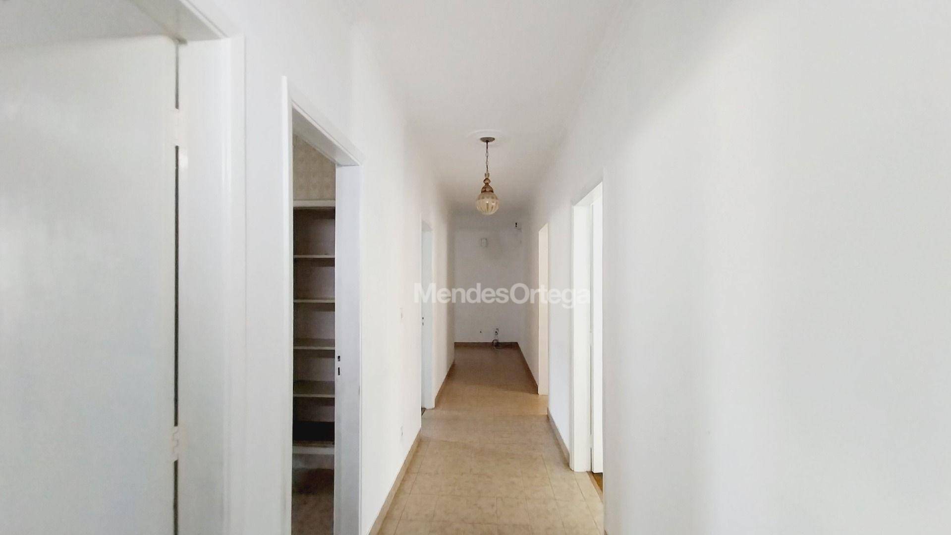 Casa à venda com 3 quartos, 402m² - Foto 22
