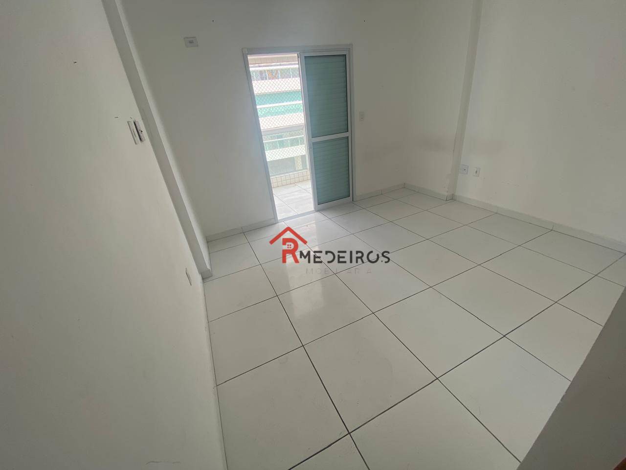 Apartamento à venda com 2 quartos, 106m² - Foto 12