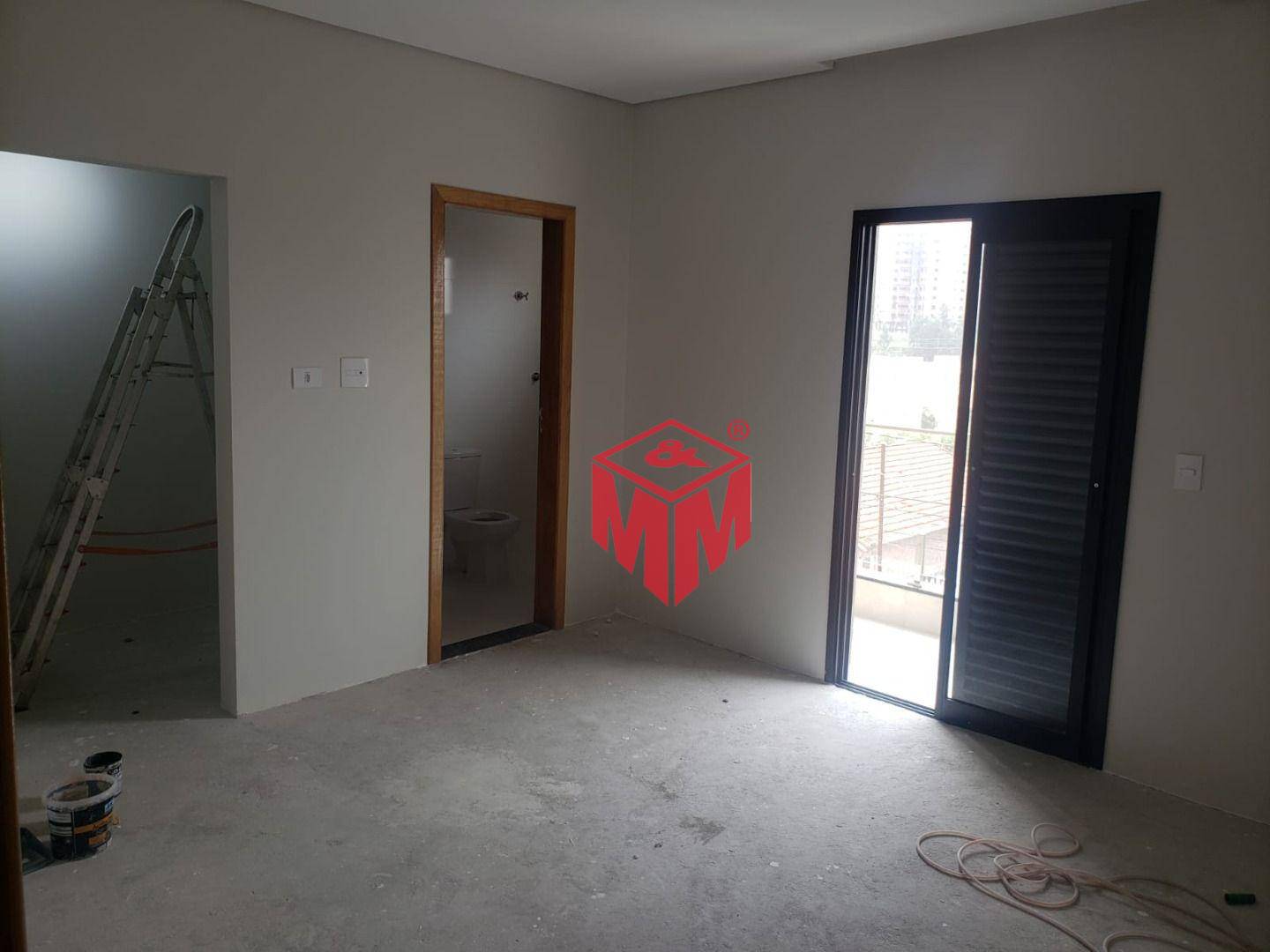 Sobrado à venda com 3 quartos, 201m² - Foto 2