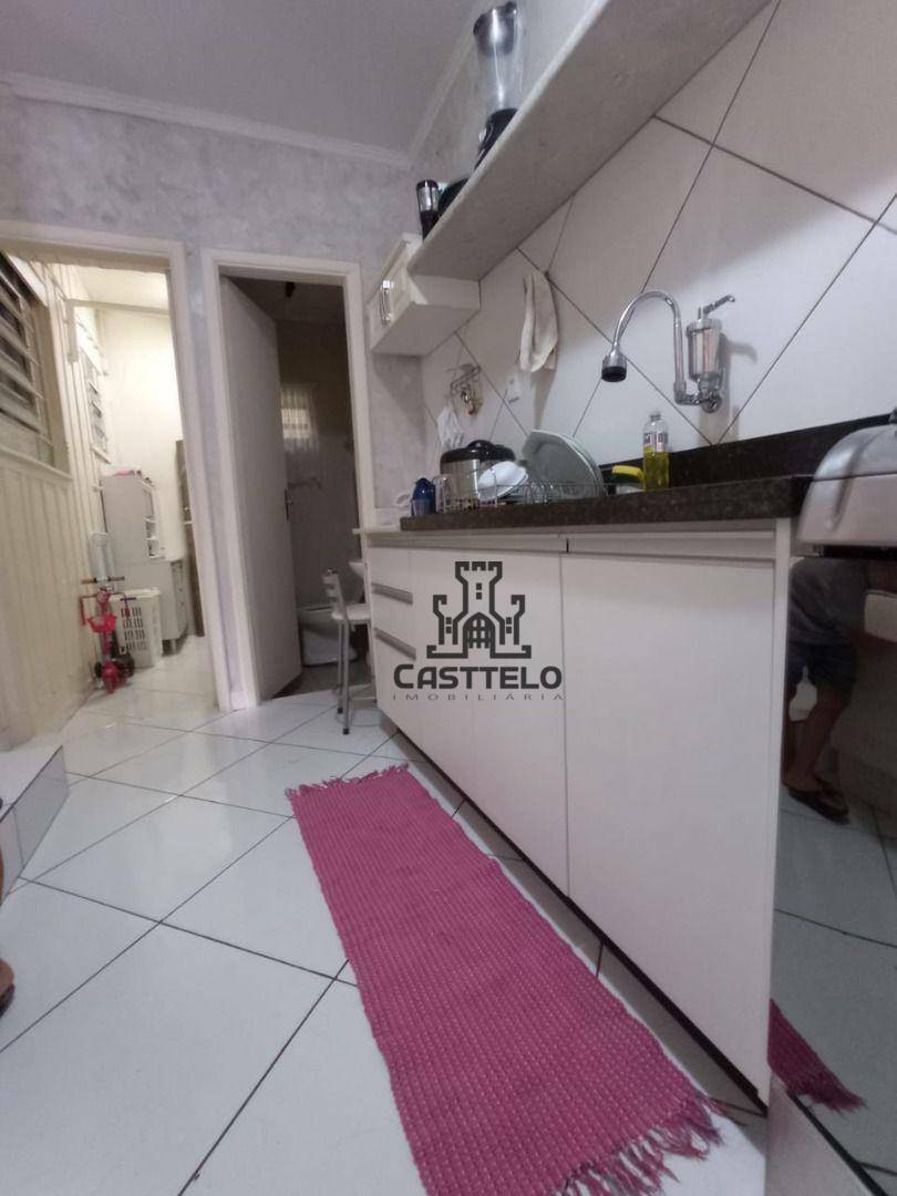 Casa à venda com 3 quartos, 80m² - Foto 18