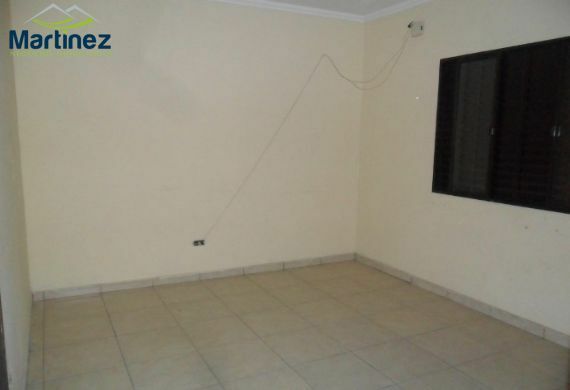 Casa à venda e aluguel com 3 quartos, 243m² - Foto 24