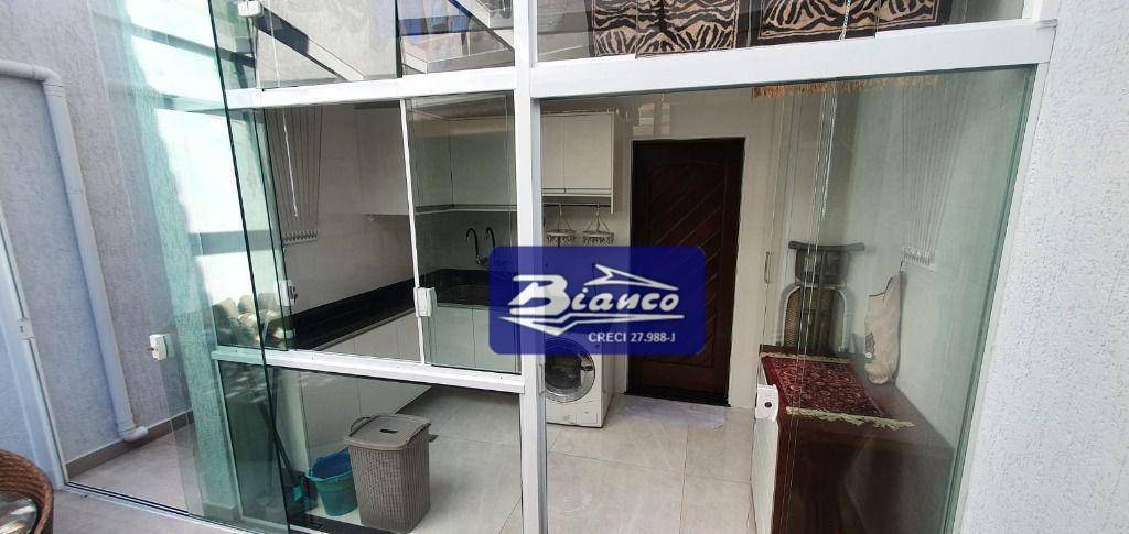 Sobrado, 2 quartos, 252 m² - Foto 13