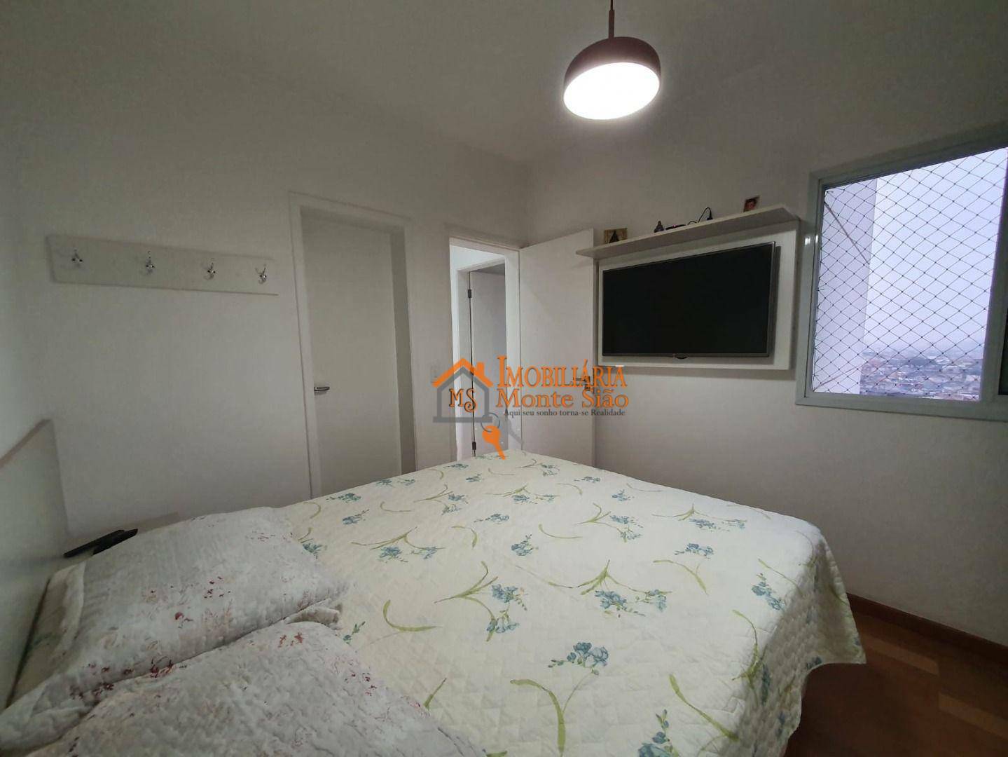 Apartamento à venda com 3 quartos, 80m² - Foto 2