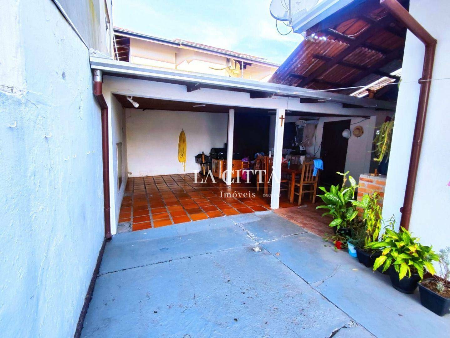 Casa à venda com 3 quartos, 254m² - Foto 12