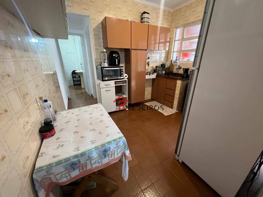 Apartamento à venda com 1 quarto, 72m² - Foto 13