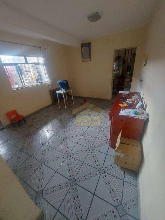 Sobrado à venda com 4 quartos, 309M2 - Foto 5