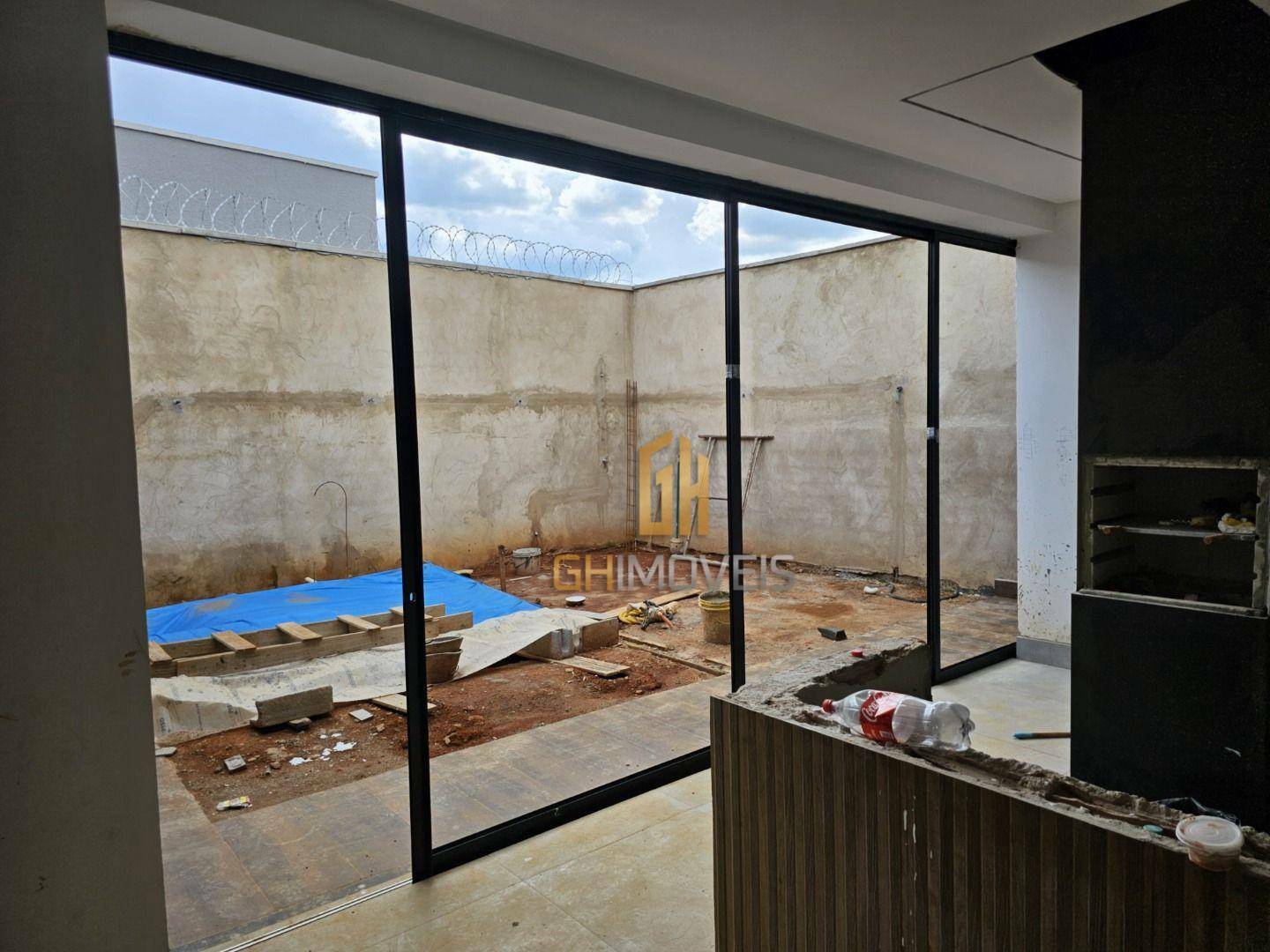 Casa à venda com 3 quartos, 158m² - Foto 7