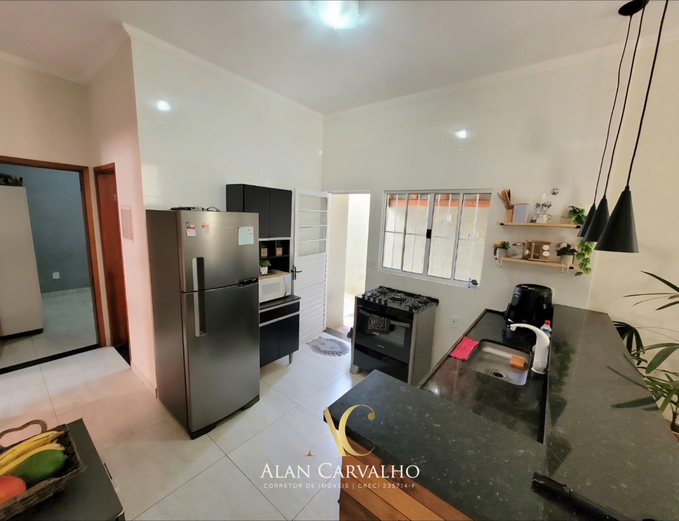 Casa à venda com 3 quartos, 200m² - Foto 6