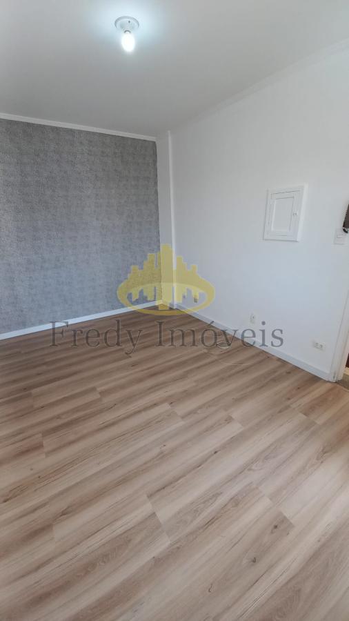 Apartamento à venda com 2 quartos, 68m² - Foto 4