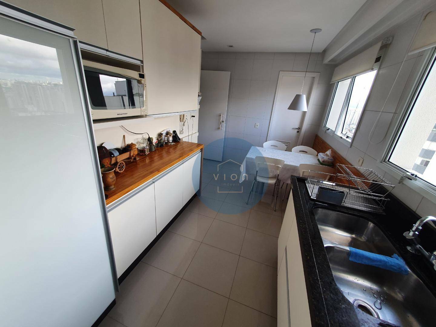 Apartamento à venda com 4 quartos, 185m² - Foto 16